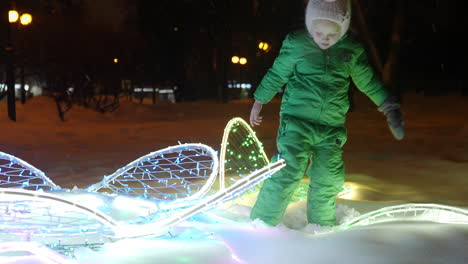 Caminar-Por-El-Parque-En-Invierno