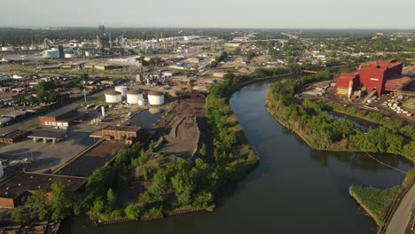 Industrial-complex-of-Ford-Motors-Company-on-Rogue-river-banks,-Detroit,-aerial-view