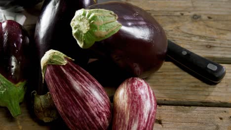 aubergines on a chopping board 4k