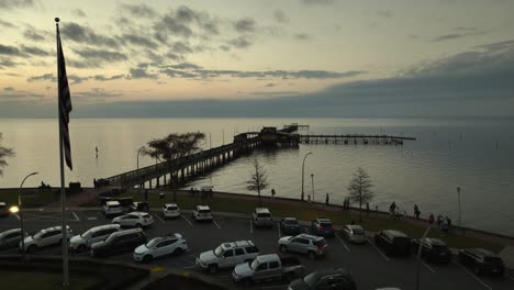 Vista-Aérea-De-Fairhope,-Alabama-Pier-Al-Atardecer