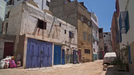 Vista-De-La-Calle-Del-Pueblo-De-Taghazout-En-Marruecos