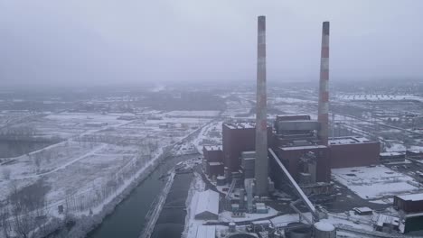 Trenton-Channel-Coal-power-plant,-being-decommissioned-and-torn-down-to-reduce-CO2-emissions,-aerial-drone-view