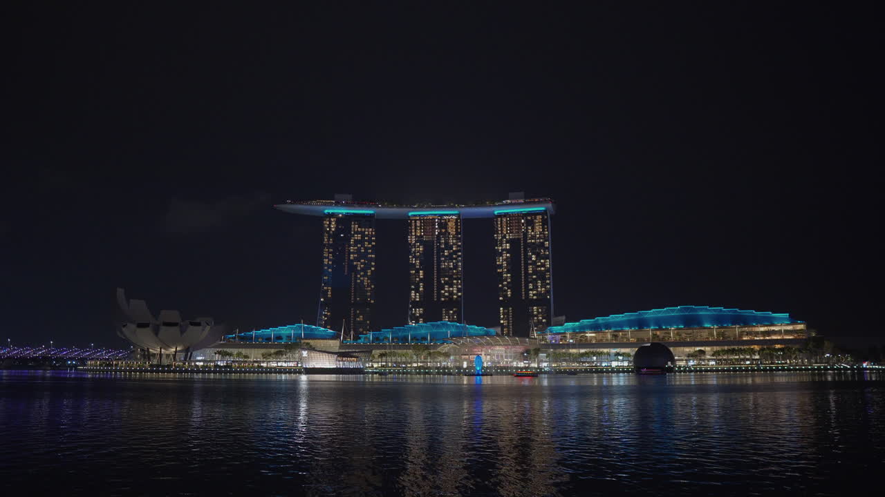 Marina Bay Sands à Noite com Show de Laser