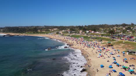 Punta-de-Tralca-beach,-located-in-the-region-of-Valparaiso,-Chile