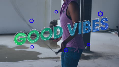animación de buenas vibraciones texto sobre mujer biracial saltando la cuerda en el interior