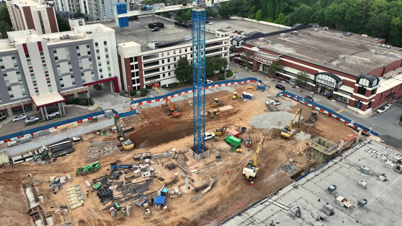 revelación inversa del sitio de construcción y el área del centro comercial lenox en atlanta, georgia