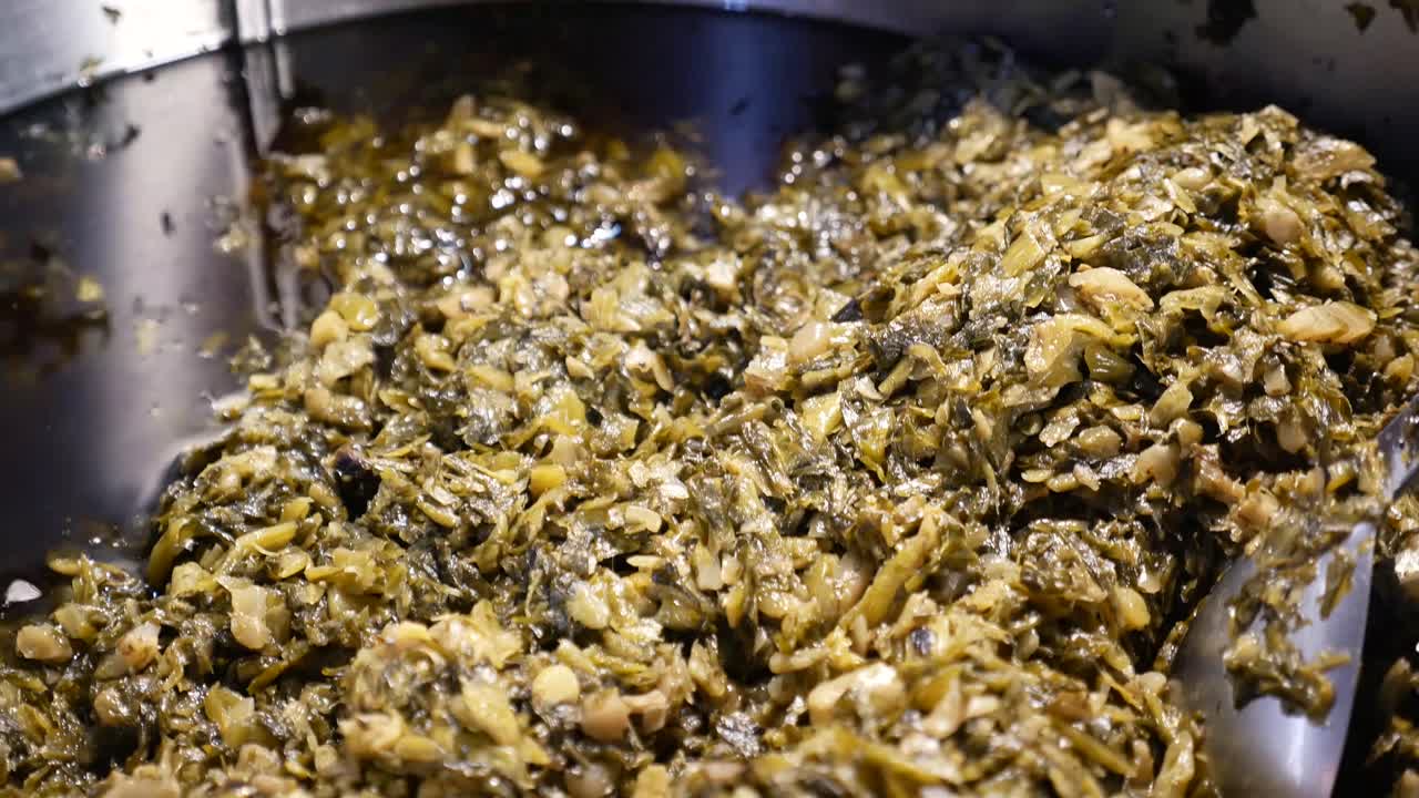 imágenes de cerca de lechuga fermentada china, guarnición popular para la comida china, tiene un sabor salado y agrio