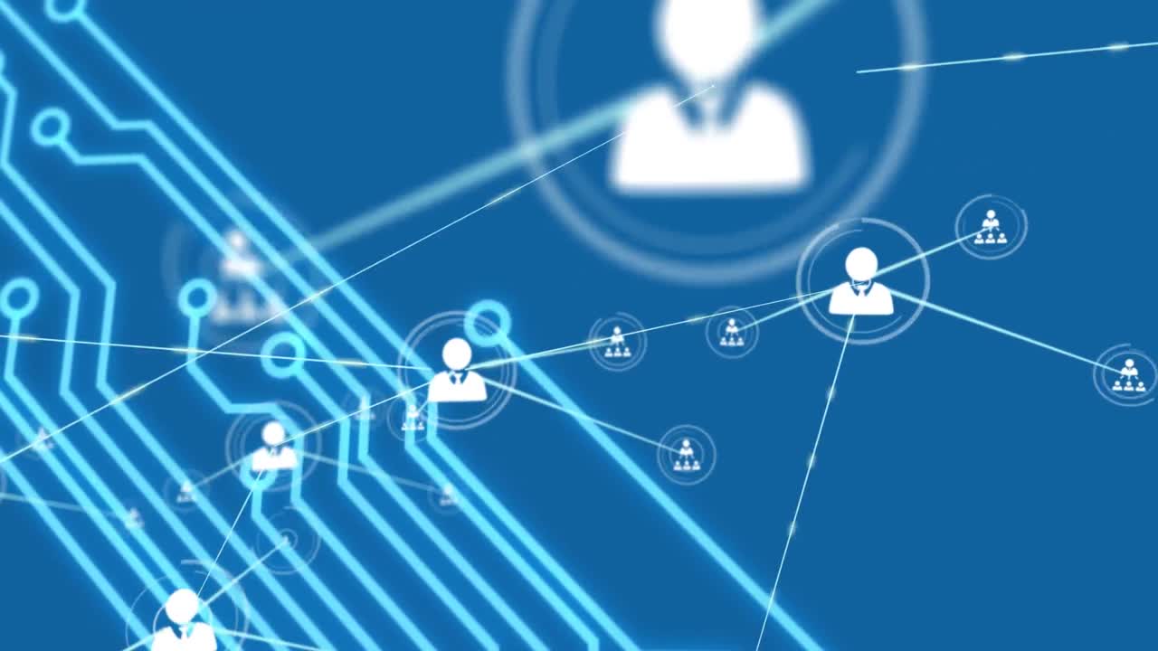 animación de la red de conexiones con iconos sobre la placa de circuitos de la computadora en fondo azul