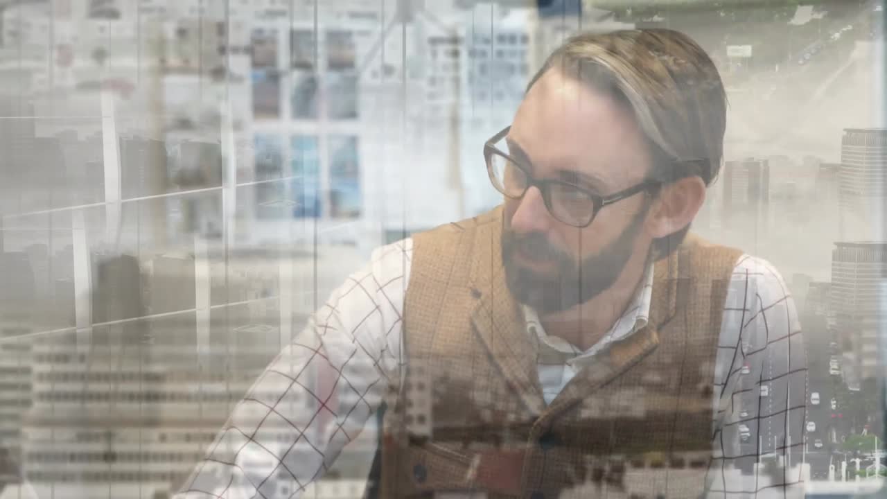 animación de un edificio de oficinas sobre un hombre de negocios hablando en una oficina moderna