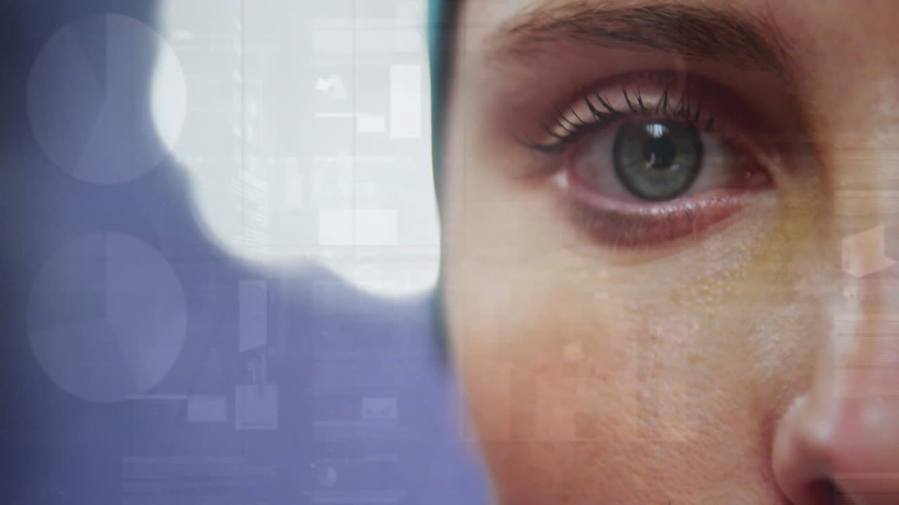 animación del procesamiento de datos financieros sobre la doctora caucásica y la gente caminando