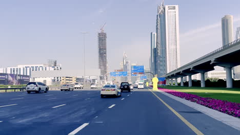 Conduciendo-Hacia-Al-Safa-Road-Dubai,-Emiratos-Árabes-Unidos-4k