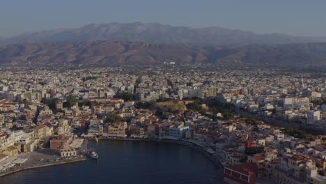 Antena---Toma-General-De-Chania-Desde-Lo-Alto