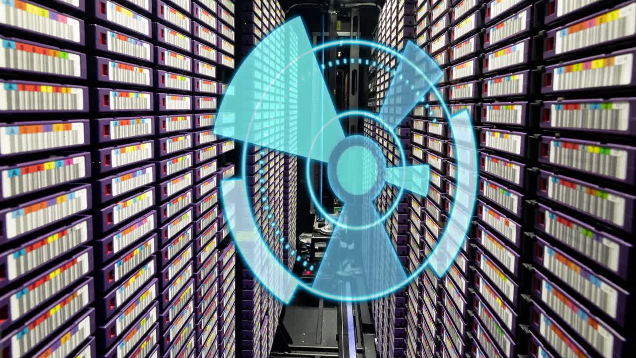 animación del círculo verde con radar sobre los servidores