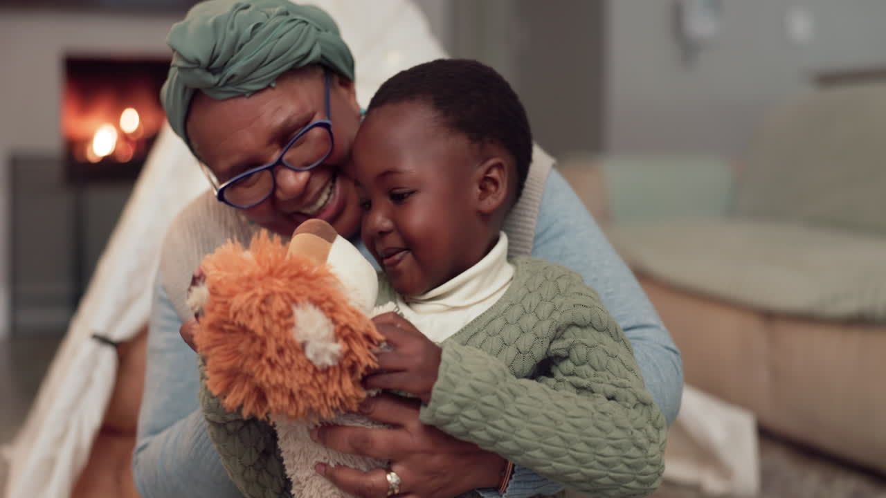 선물, 이야기하고 아이와 함께 할머니