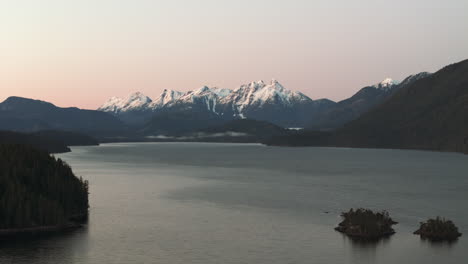 The-Golden-Hour:-Sunrise-at-Nimpkish-Lake-and-Rainforest-Mountains