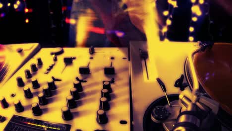 hombre retro dj 59