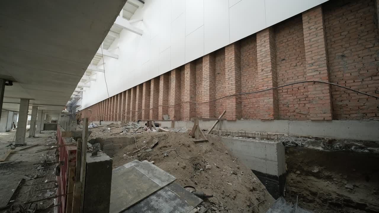 상업 사무실의 큰 건설 현장 장면