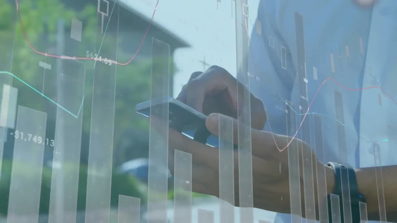 야외에서 스마트폰을 사용하는 남자의 중간 섹션에 대한 통계 데이터 처리의 애니메이션