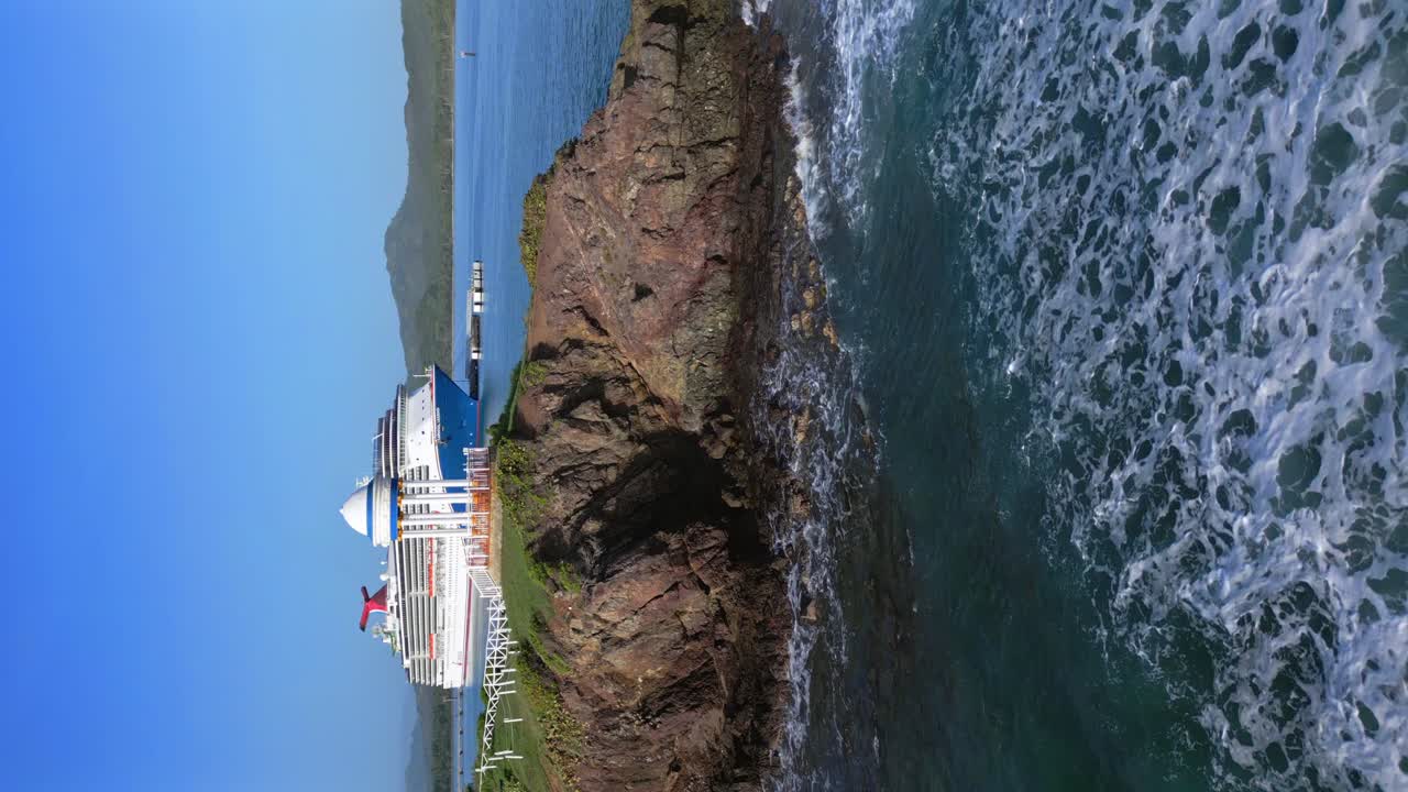 도미니카 공화국 상원 의원 리조트의 우아한 정자 드론 샷