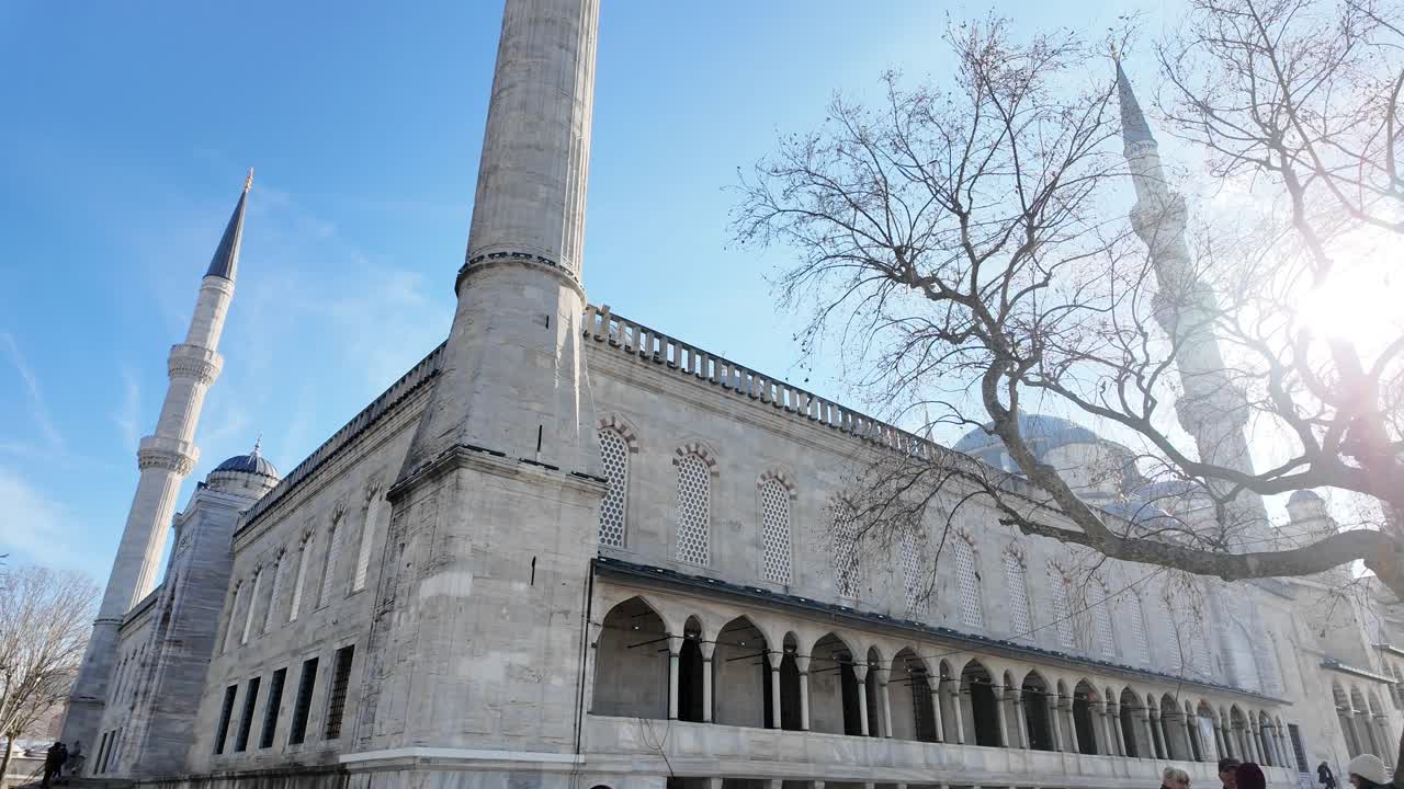 Exterior of the Süleymaniye Mosque in Istanbul