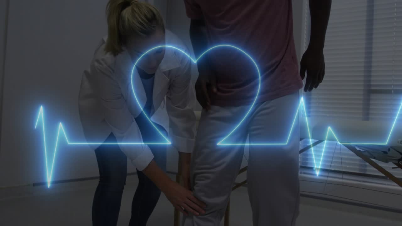 Video verticale: Inizio visita, medico che controlla il ginocchio, ECG che si trasforma in cuore, paziente che si alza, medico che valuta