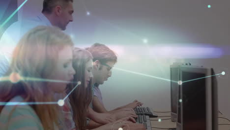 conexiones de red y animación del flujo de datos sobre estudiantes que trabajan en computadoras