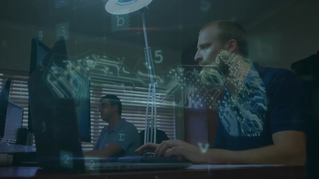 animación de advertencia de ataque cibernético sobre científicos que usan computadoras