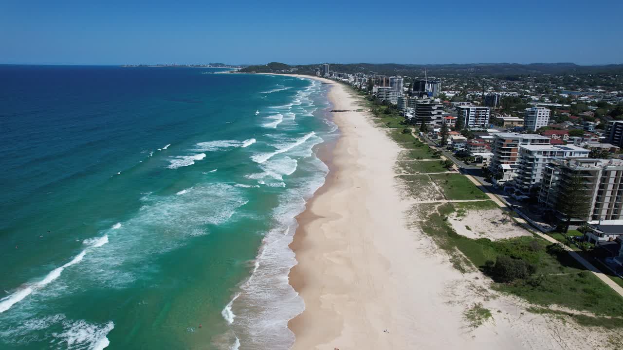 비치 - 골드 코스트 - 즐랜드 qld - 오스트레일리아 - 드론 촬영