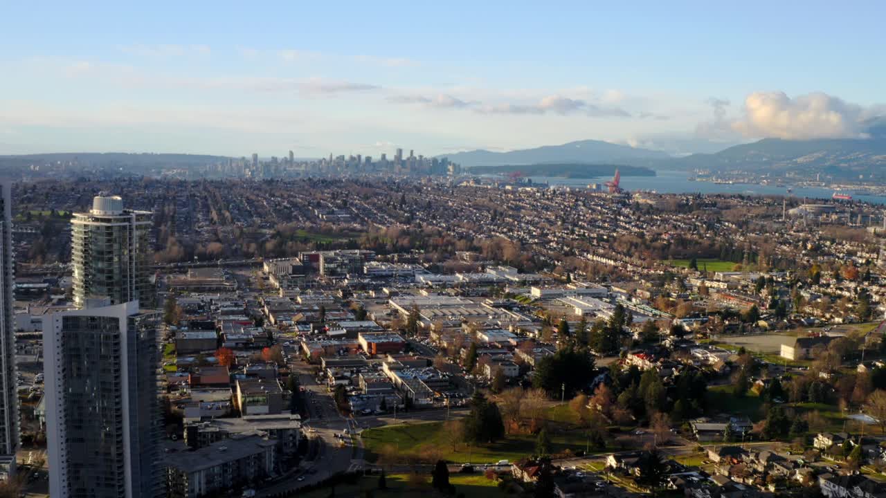 버나비, 브리티시 컬럼비아, 캐나다의 주거 지구 위에서 탁 트인 전망