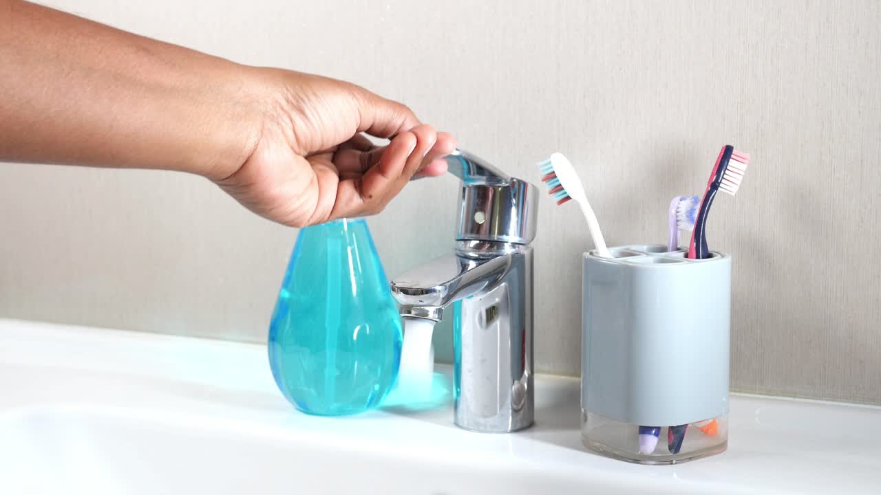 rutina de lavado de manos y cepillado de dientes