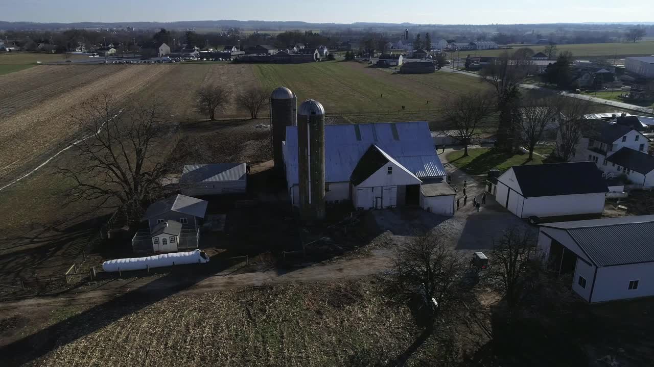 boda de una familia amish vista por un dron