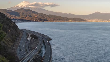Push-in-timelapse-of-Ocean,-road-and-Mount-Fuji-from-observation-point