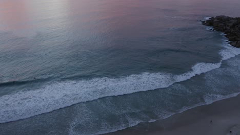 atardecer en la playa de llandudno