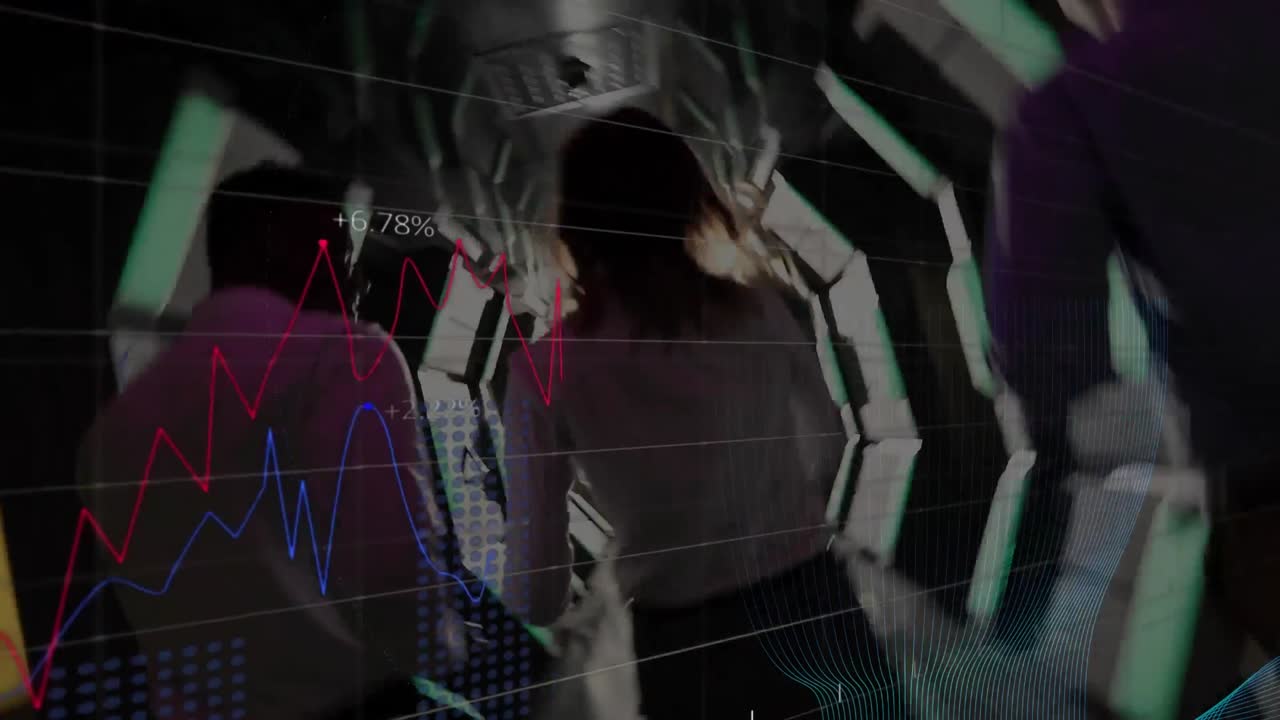 animación del procesamiento de datos financieros sobre la gente de negocios corriendo en movimiento rápido