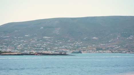 A-ship-entering-Paros-Island