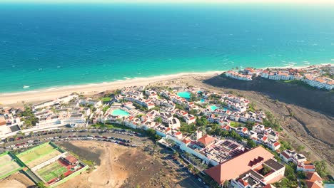 Increíble-Playa-De-Esquinzo-Con-Horizonte-Infinito