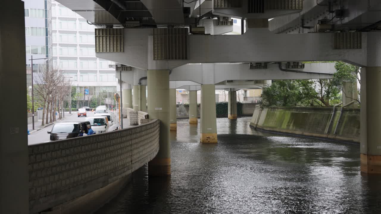 도쿄 도시 운하와 육교 고속도로, 일본 4k