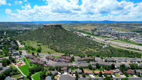 Drone-flying-to-hiking-and-biking-park-in-Castle-Rock-Colorado,-near-Denver