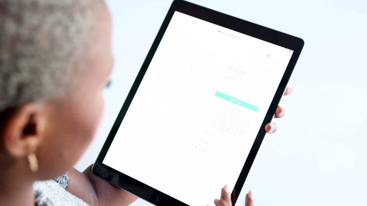 검은색 여성, 태블릿 및 저희에게 연락 디자인