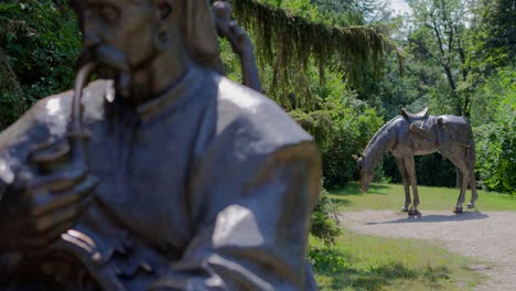 Memorial-to-Ukrainian-Cossacks-in-Türkenschanzpark-in-Vienna-during-a-sunny-day