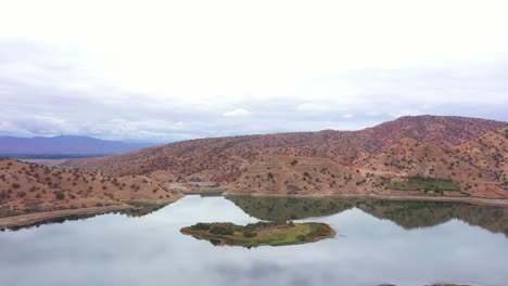 Experiencia-De-Agadir,-Marruecos,-A-Través-De-Impresionantes-Imágenes-De-Viajes-Con-Drones,-Que-Muestran-La-Vibrante-Cultura-De-La-Ciudad,-La-Impresionante-Costa