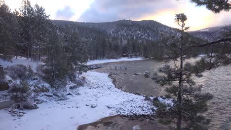 A-snowstorm-strikes-in-the-Sierra-Nevada-mountains