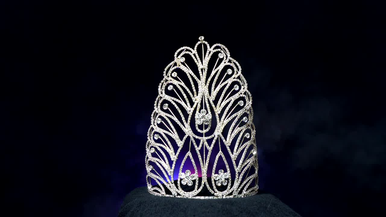 다이아몬드 실버 크라운 미스 페이젠트 미인 대회