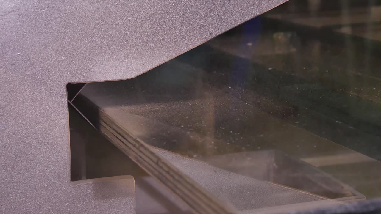 машины для обработки стекла