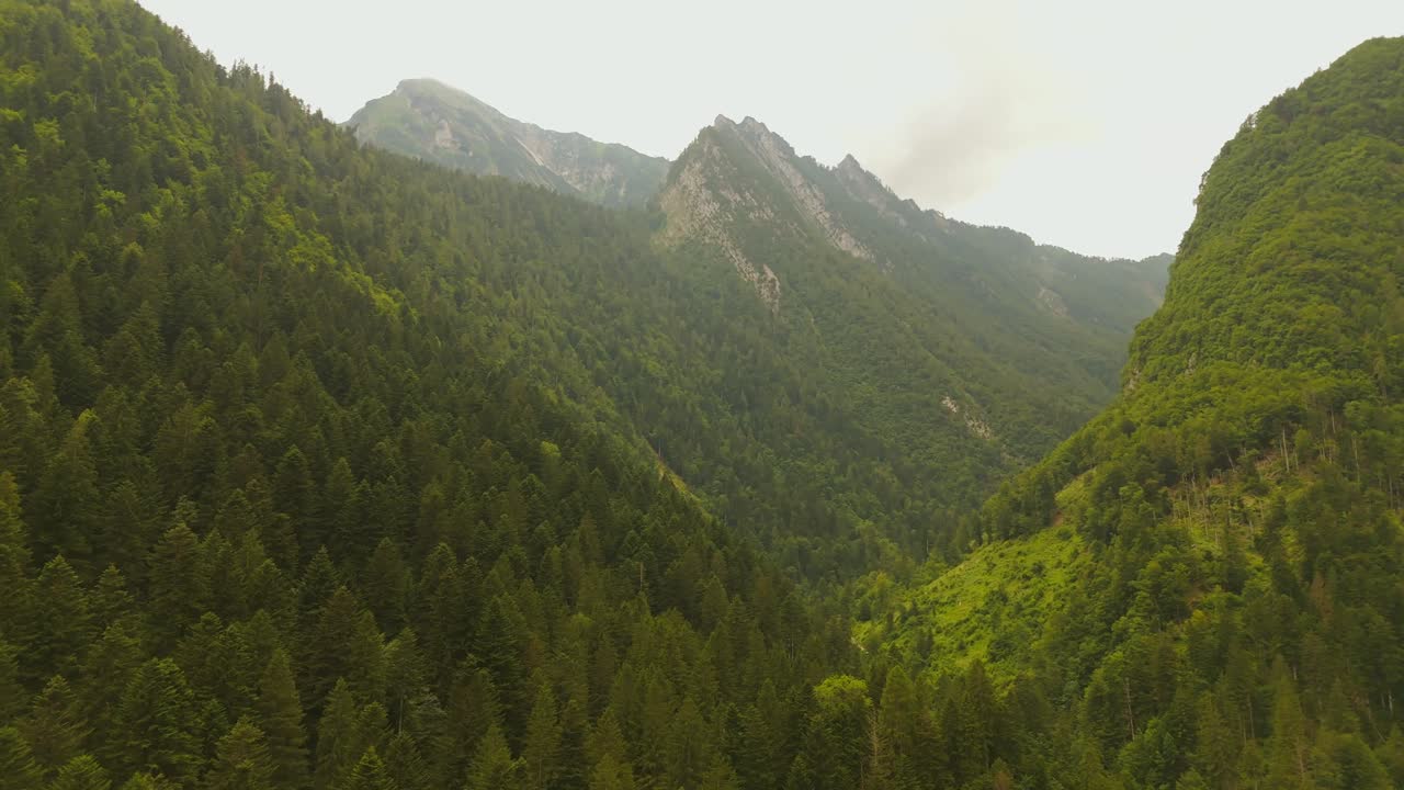 High above, this town sits quietly among Dolomite landscapes.
