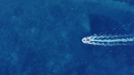 barco calma profundo azul agua hermoso océano calmante océano solitario zen relajación ondulación agua