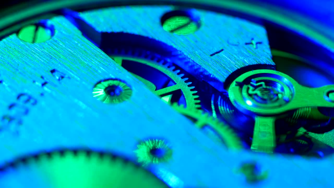 osservare il meccanismo da vicino