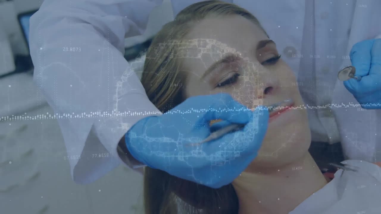 Animazione di elaborazione dati con cervello digitale su dentista e paziente diversi
