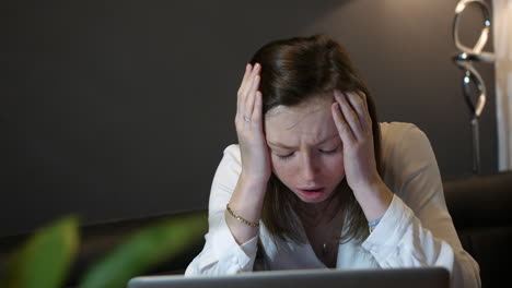 a young entrepreneur business woman receiving bad news