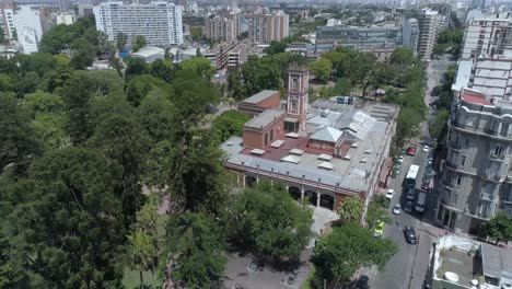 Escena-Aérea-De-Drones-Del-Museo-Nacional